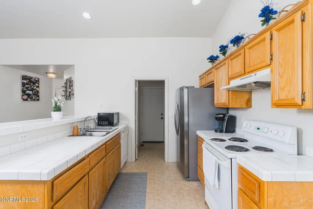 254 Emigrant Fernley NV 89408
