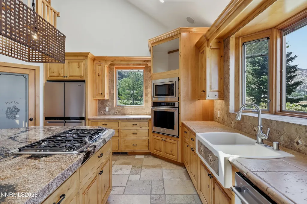 281 Sierra Country Gardnerville NV 89460