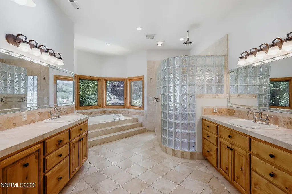 281 Sierra Country Gardnerville NV 89460