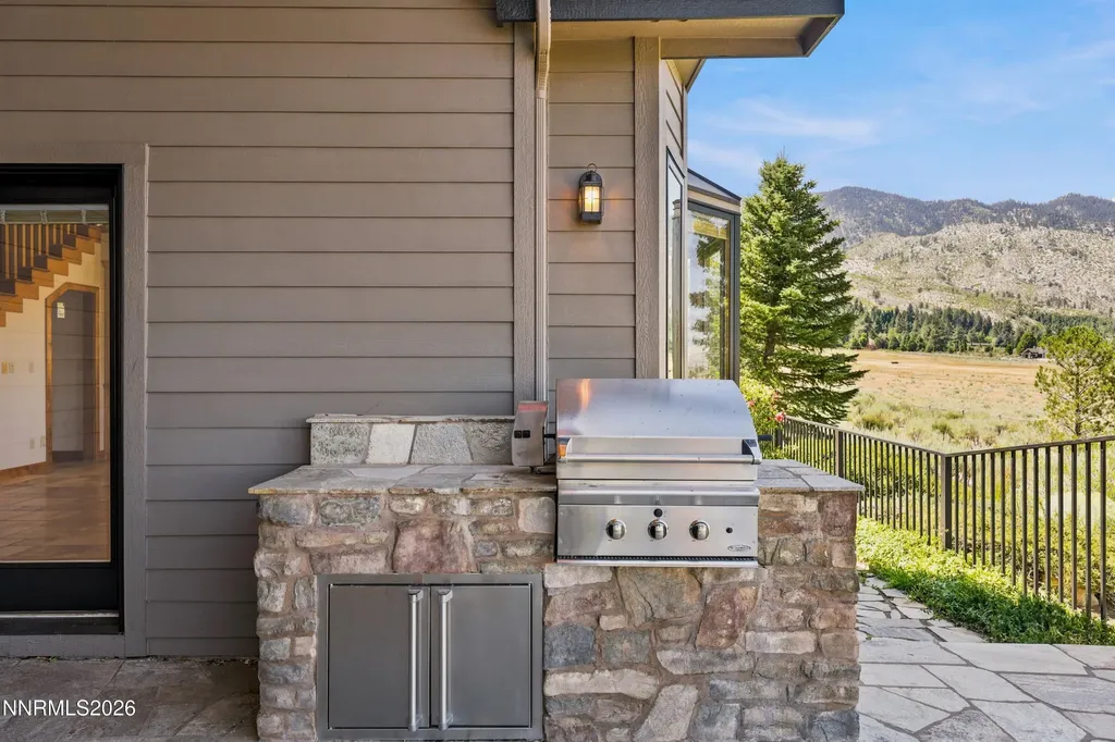 281 Sierra Country Gardnerville NV 89460