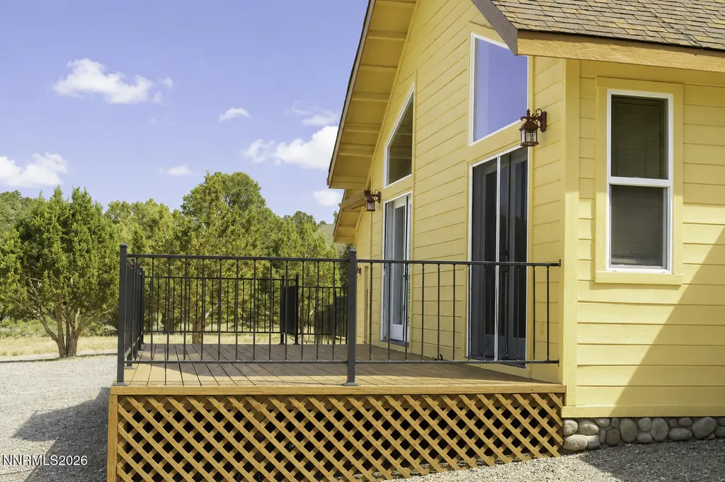 2000 Lousetown Reno NV 89521