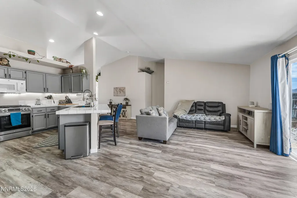 333 Emigrant Fernley NV 89408