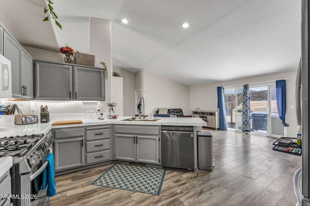 333 Emigrant Fernley NV 89408