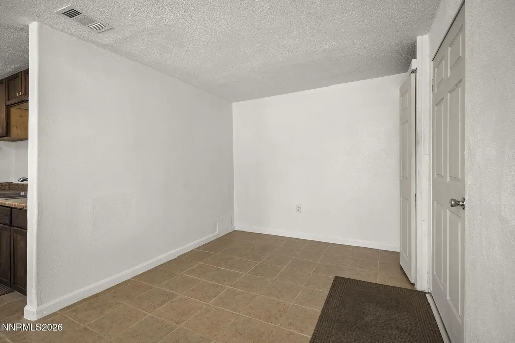 601 12th Sparks NV 89431
