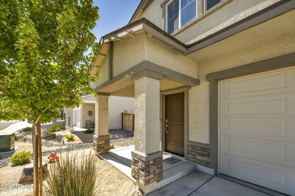 8918 Wolf Moon Reno NV 89506