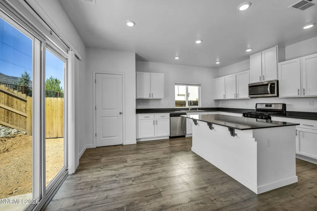 8918 Wolf Moon Reno NV 89506
