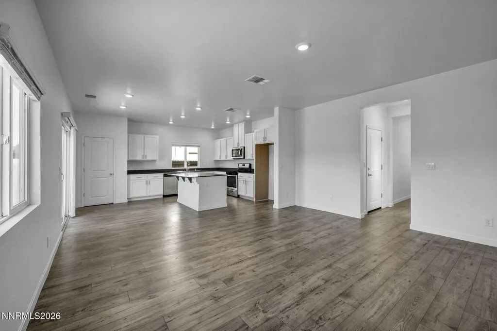 8918 Wolf Moon Reno NV 89506