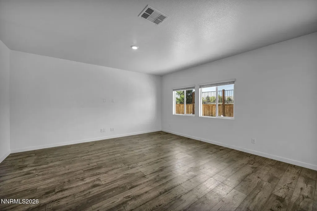8918 Wolf Moon Reno NV 89506