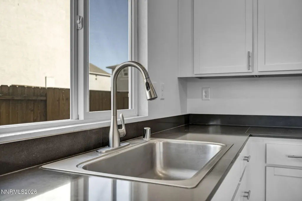 8918 Wolf Moon Reno NV 89506
