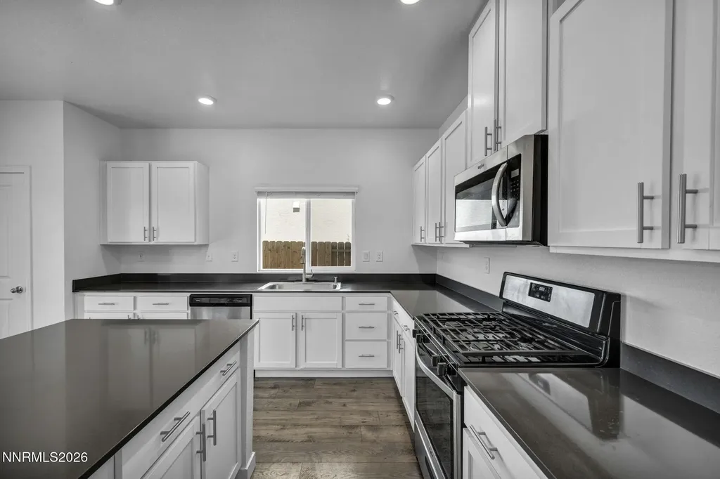8918 Wolf Moon Reno NV 89506