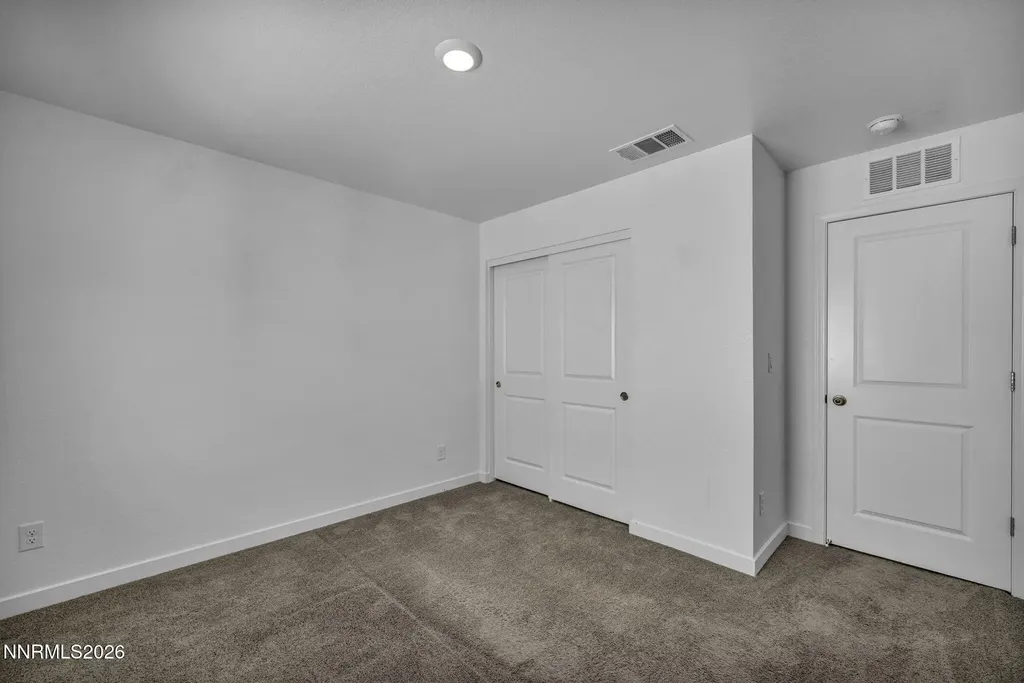 8918 Wolf Moon Reno NV 89506