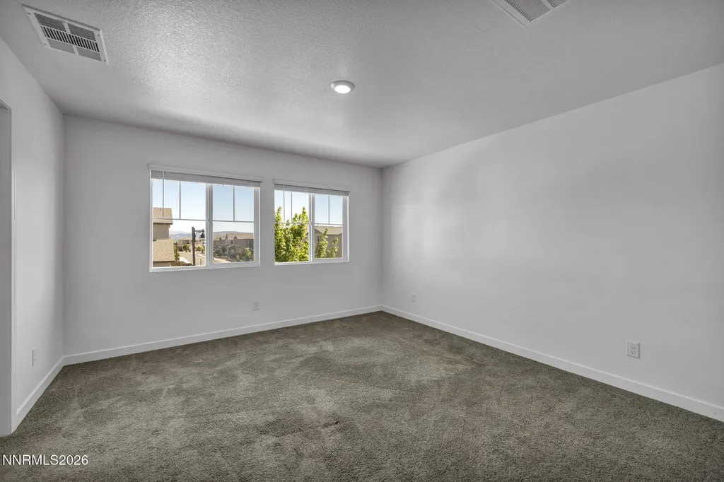 8918 Wolf Moon Reno NV 89506