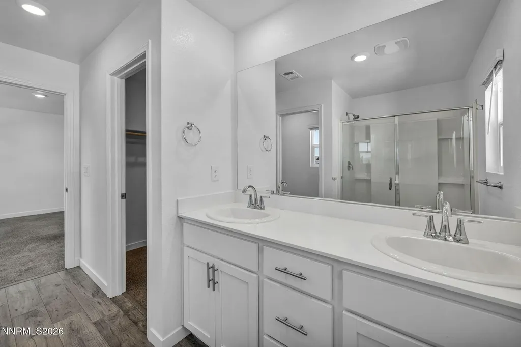 8918 Wolf Moon Reno NV 89506