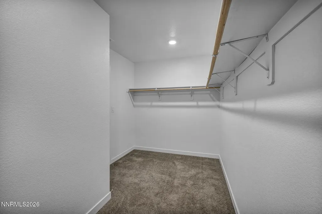 8918 Wolf Moon Reno NV 89506