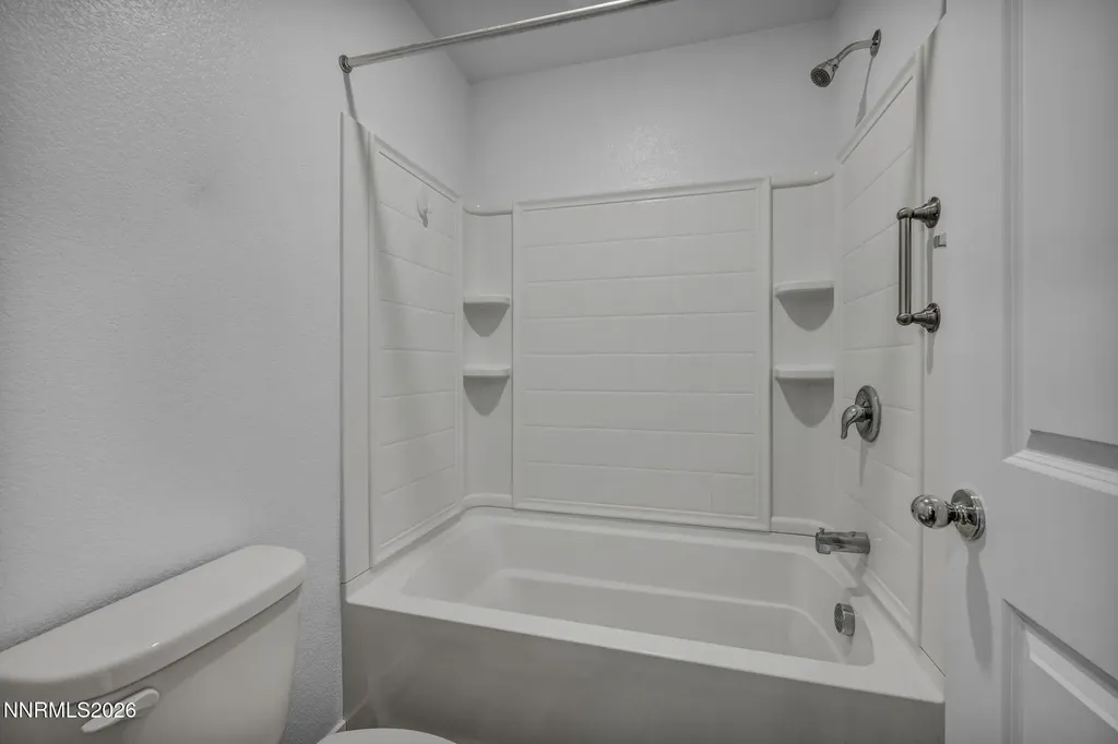 8918 Wolf Moon Reno NV 89506
