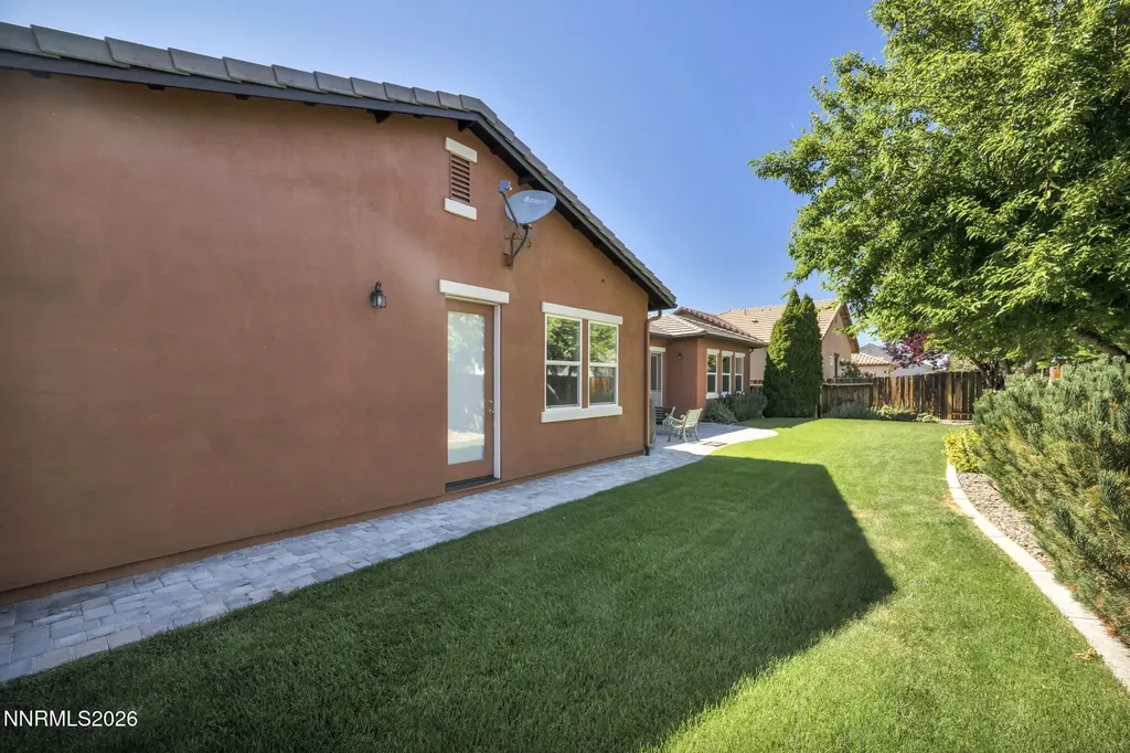 1753 Bella Casa Minden NV 89423