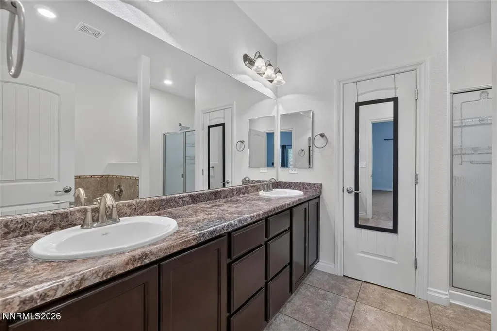 18223 Kodiak Bear Reno NV 89508