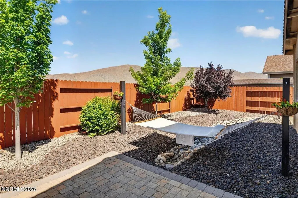 18223 Kodiak Bear Reno NV 89508