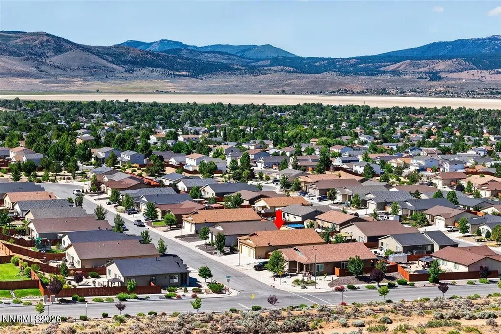 18223 Kodiak Bear Reno NV 89508