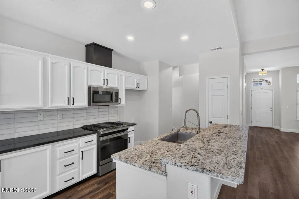 9515 Comanche Moon Reno NV 89521