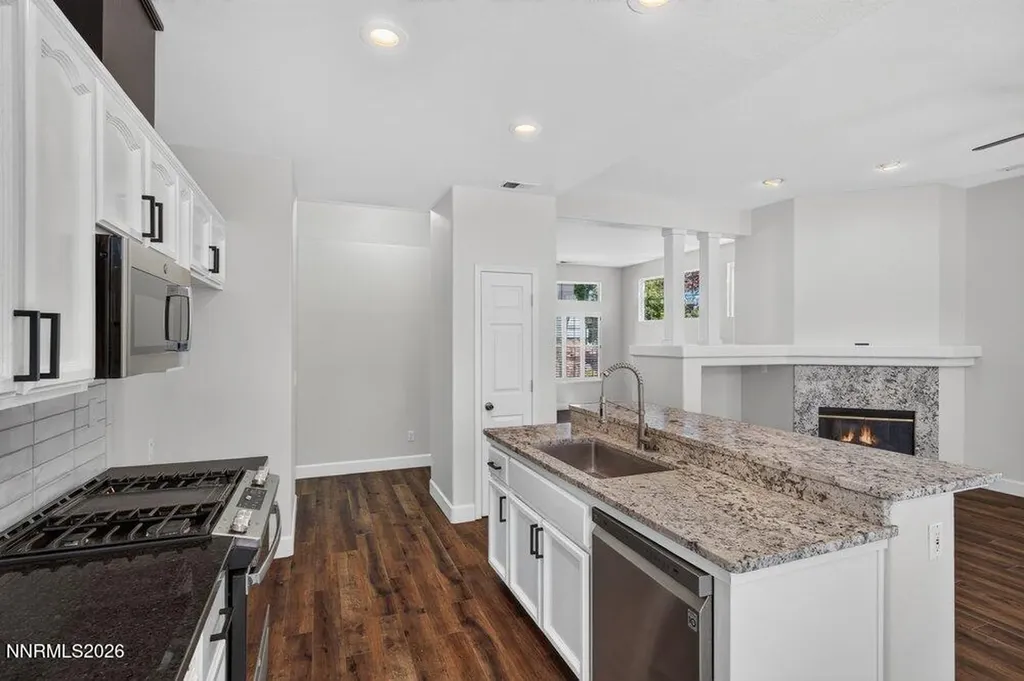 9515 Comanche Moon Reno NV 89521