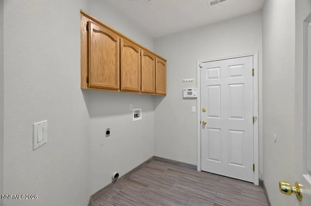 9515 Comanche Moon Reno NV 89521