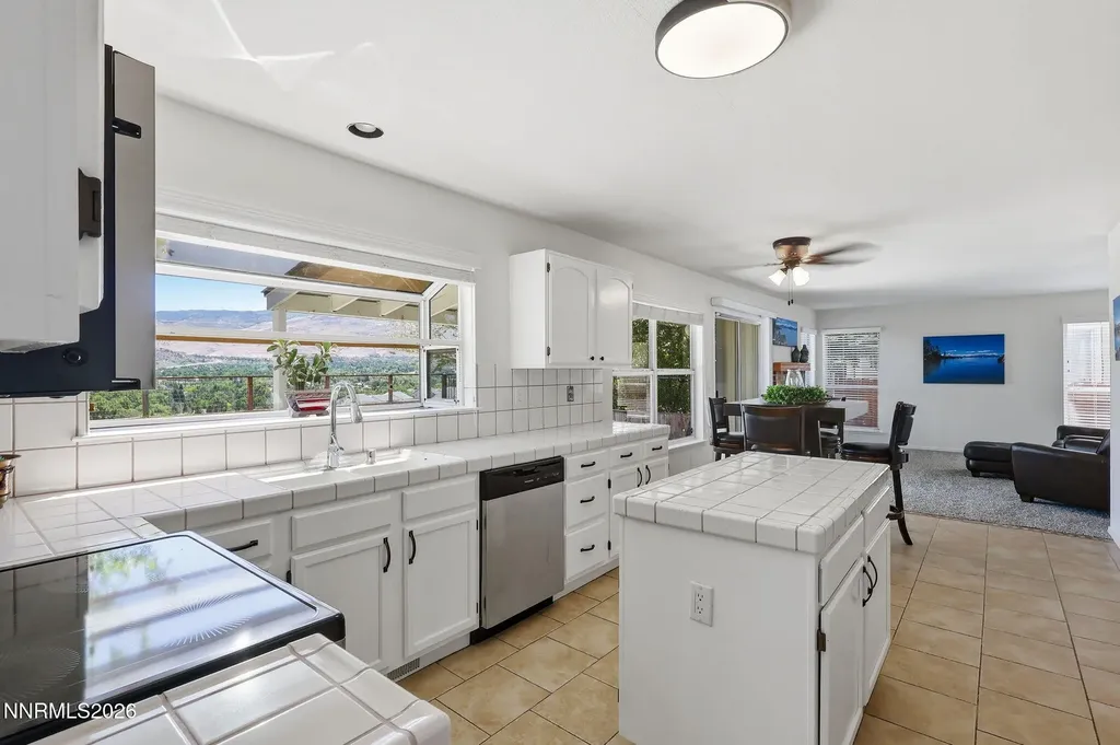 4566 Canyon Ridge Reno NV 89523