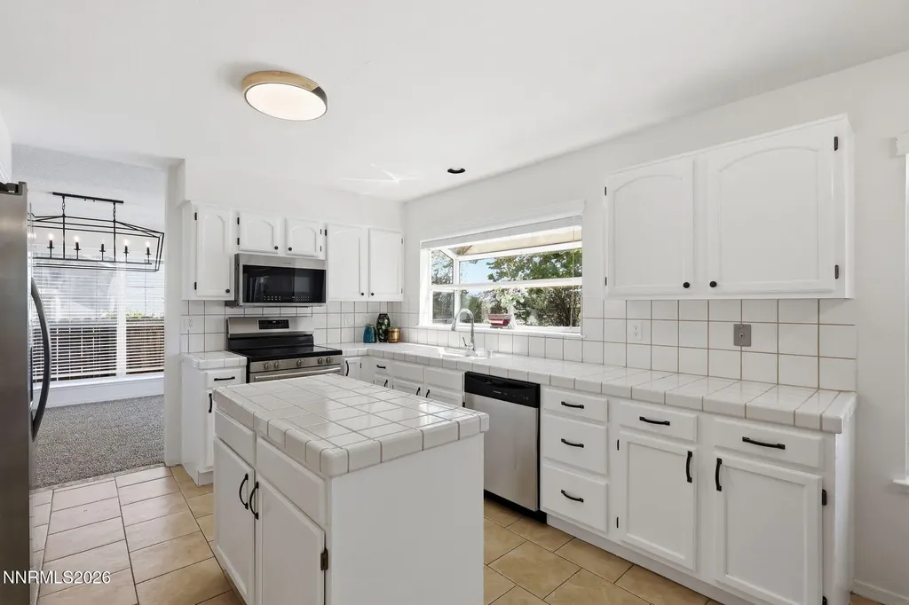 4566 Canyon Ridge Reno NV 89523