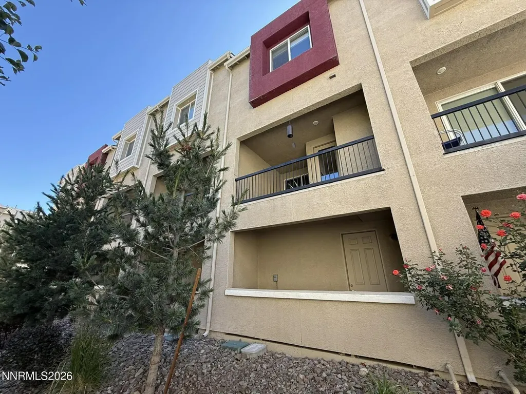 2994 Silver River Sparks NV 89431