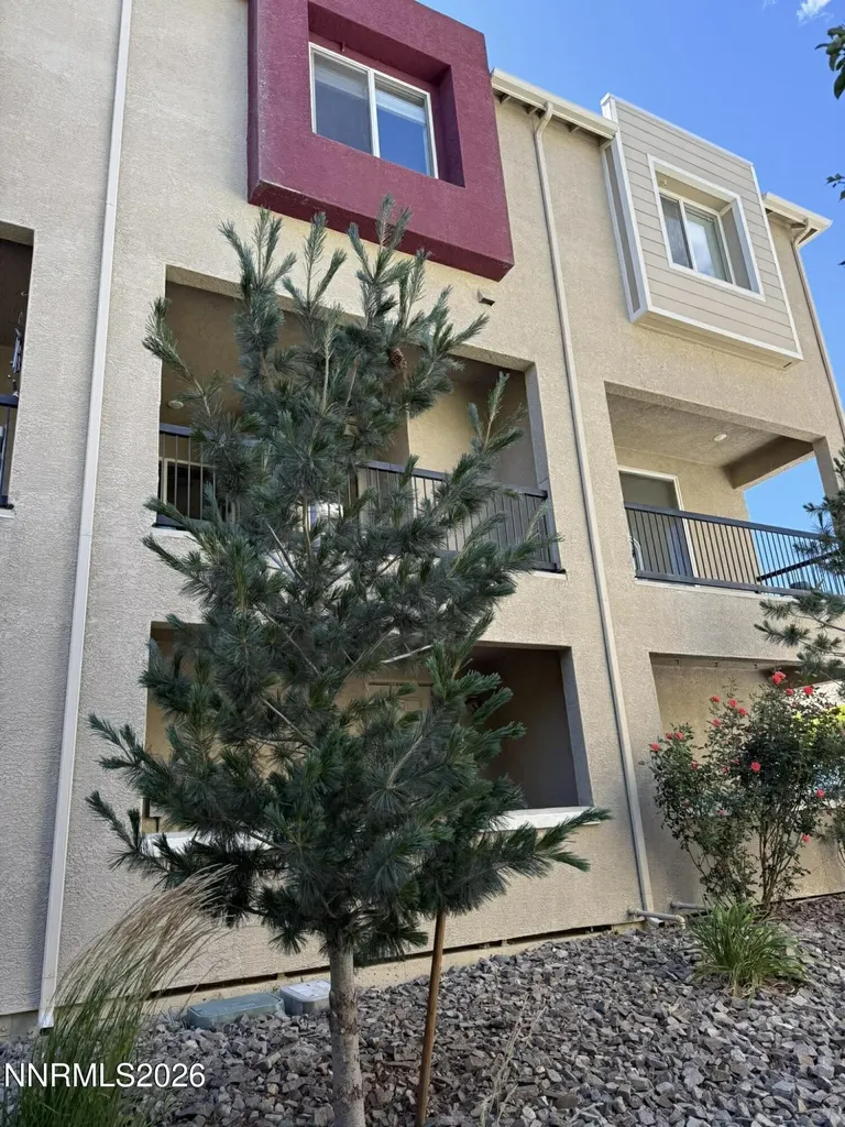2994 Silver River Sparks NV 89431