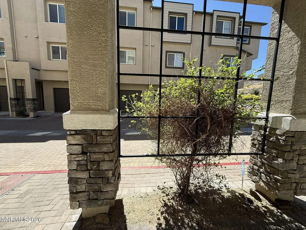 2994 Silver River Sparks NV 89431