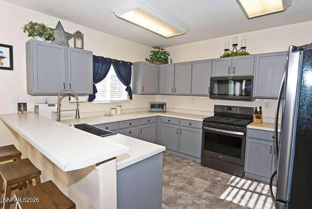 1367 Guiness Gardnerville NV 89410