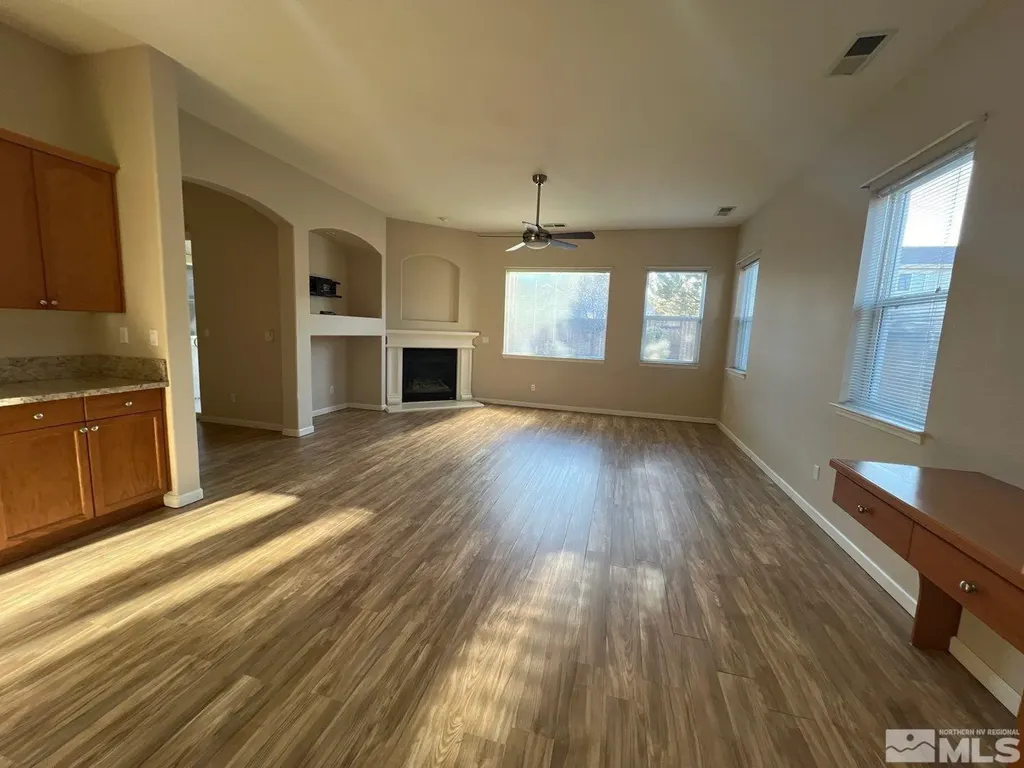 1325 Rouge River Fernley NV 89408