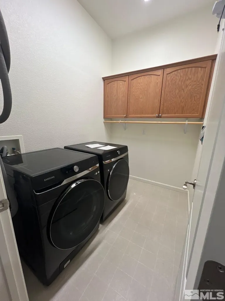 1325 Rouge River Fernley NV 89408