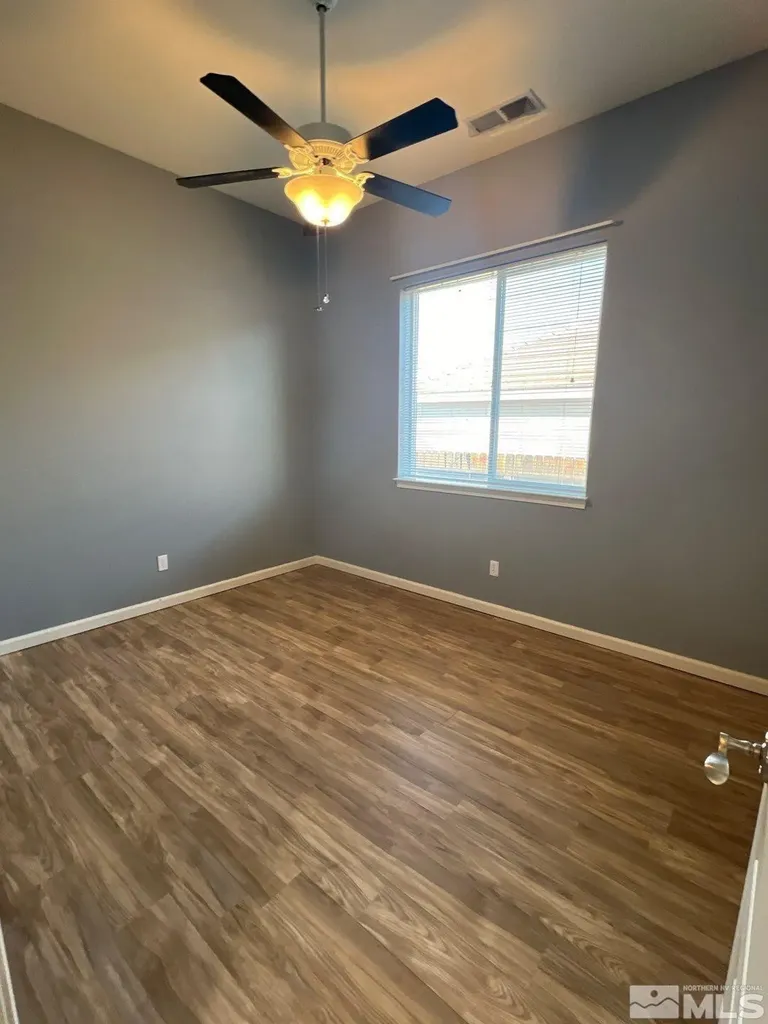 1325 Rouge River Fernley NV 89408
