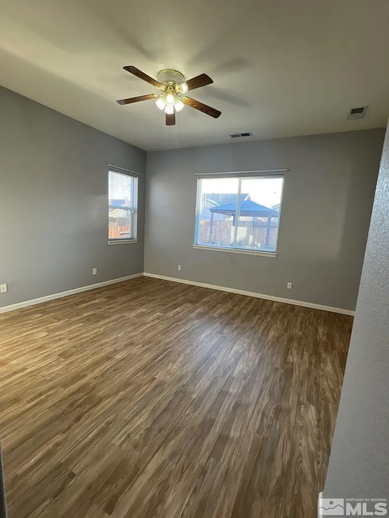 1325 Rouge River Fernley NV 89408