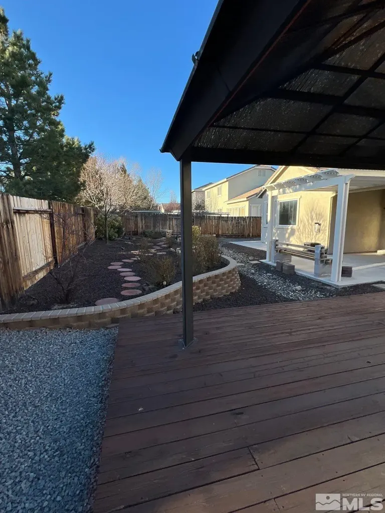 1325 Rouge River Fernley NV 89408