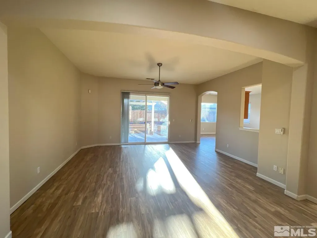 1325 Rouge River Fernley NV 89408
