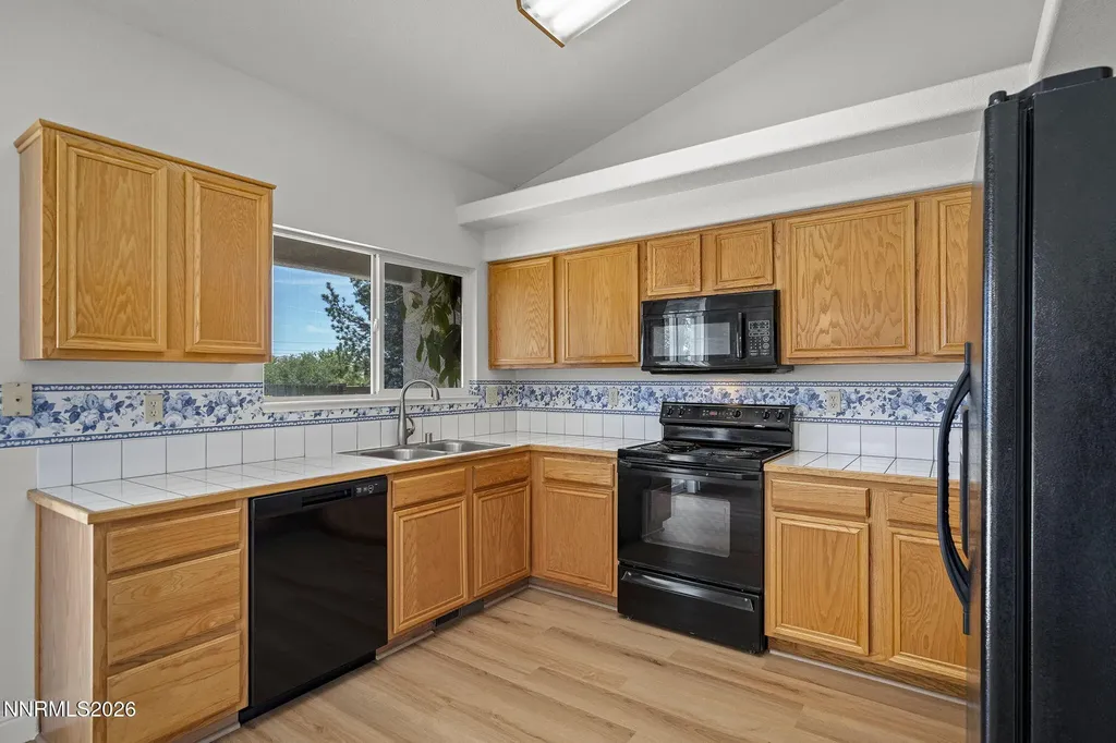 6796 Dorchester Sparks NV 89436