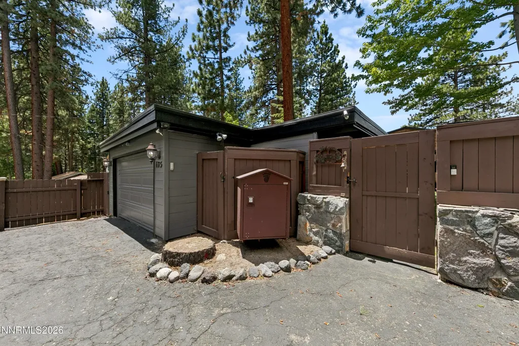 175 Juniper Stateline NV 89449