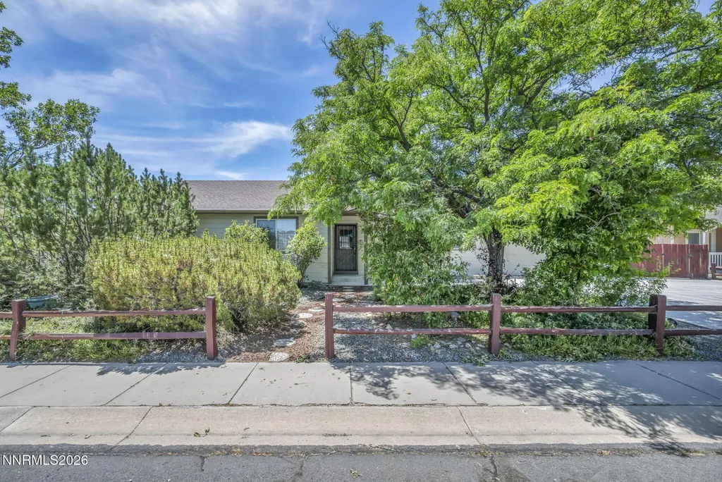 692 Lassen Gardnerville NV 89460