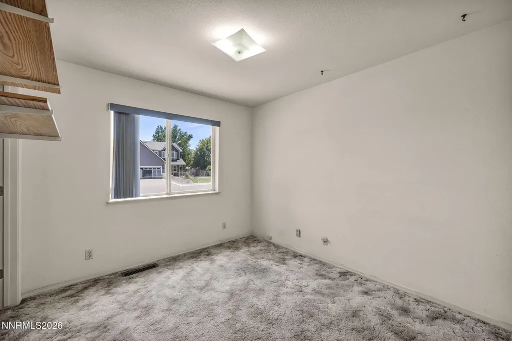 692 Lassen Gardnerville NV 89460