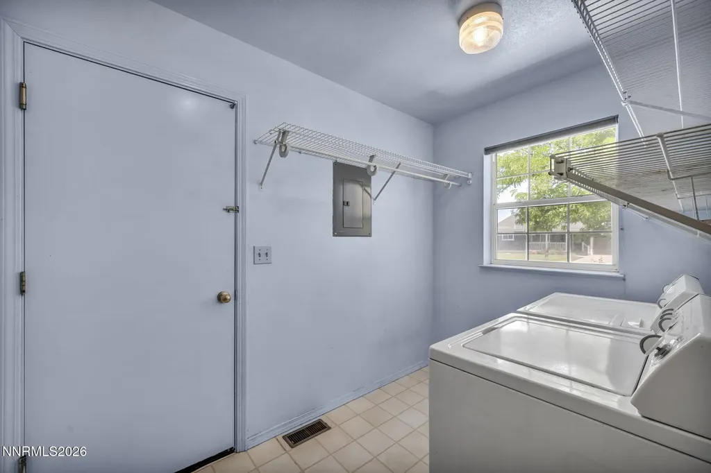 692 Lassen Gardnerville NV 89460