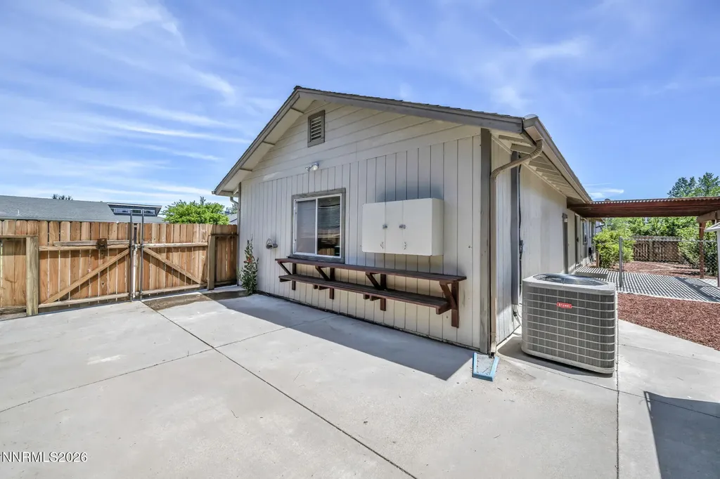 692 Lassen Gardnerville NV 89460
