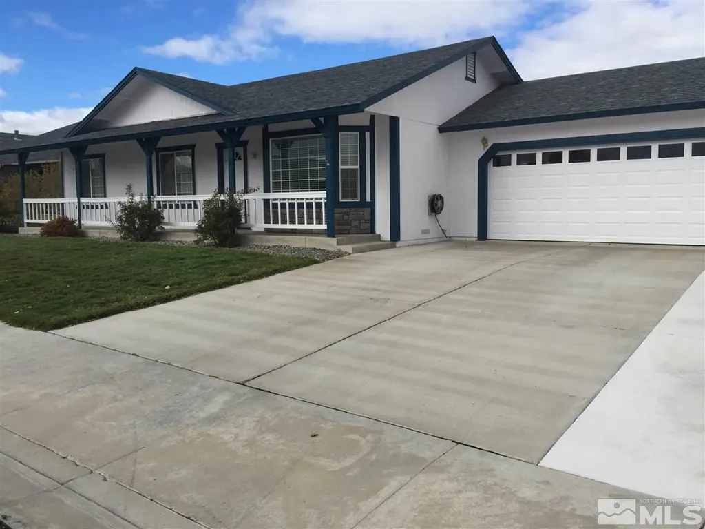 1015 Mercedes Spanish Springs NV 89441