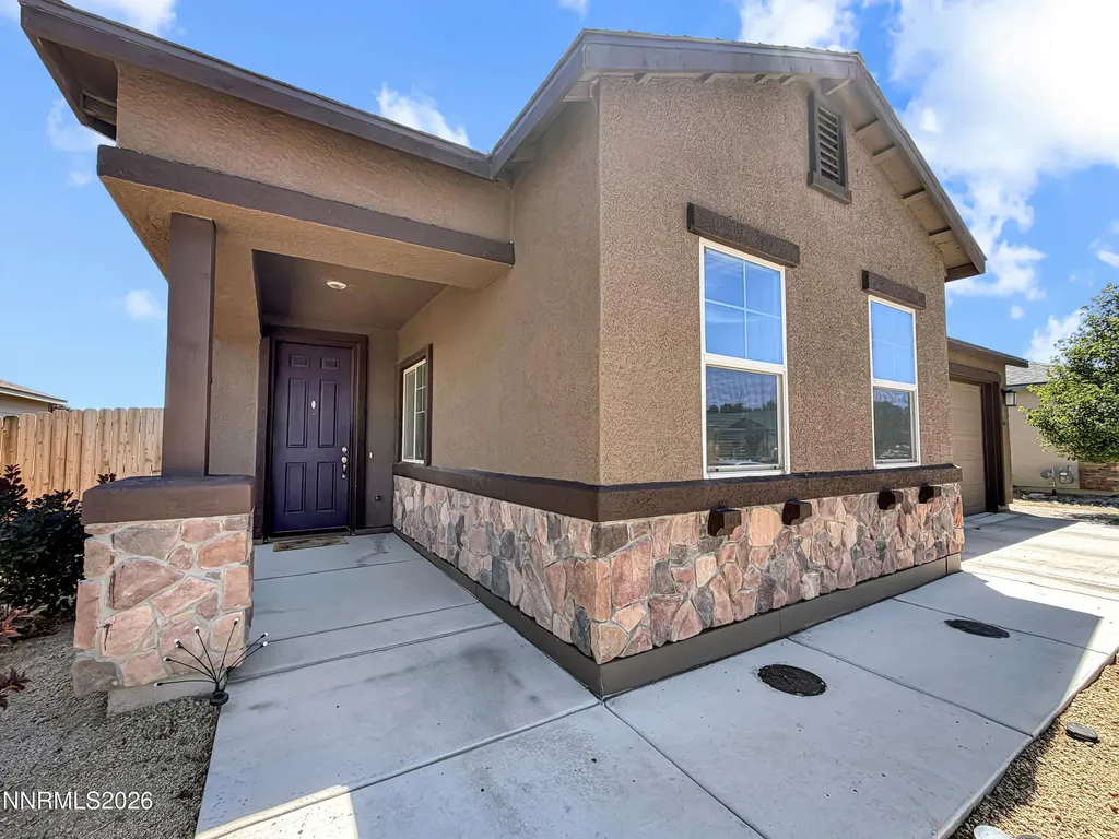 545 Osprey Fernley NV 89408