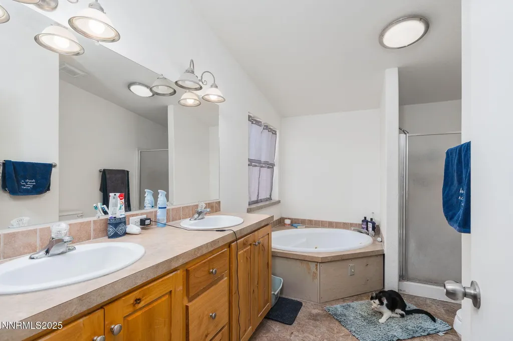 2820 Truckee Silver Springs NV 89429