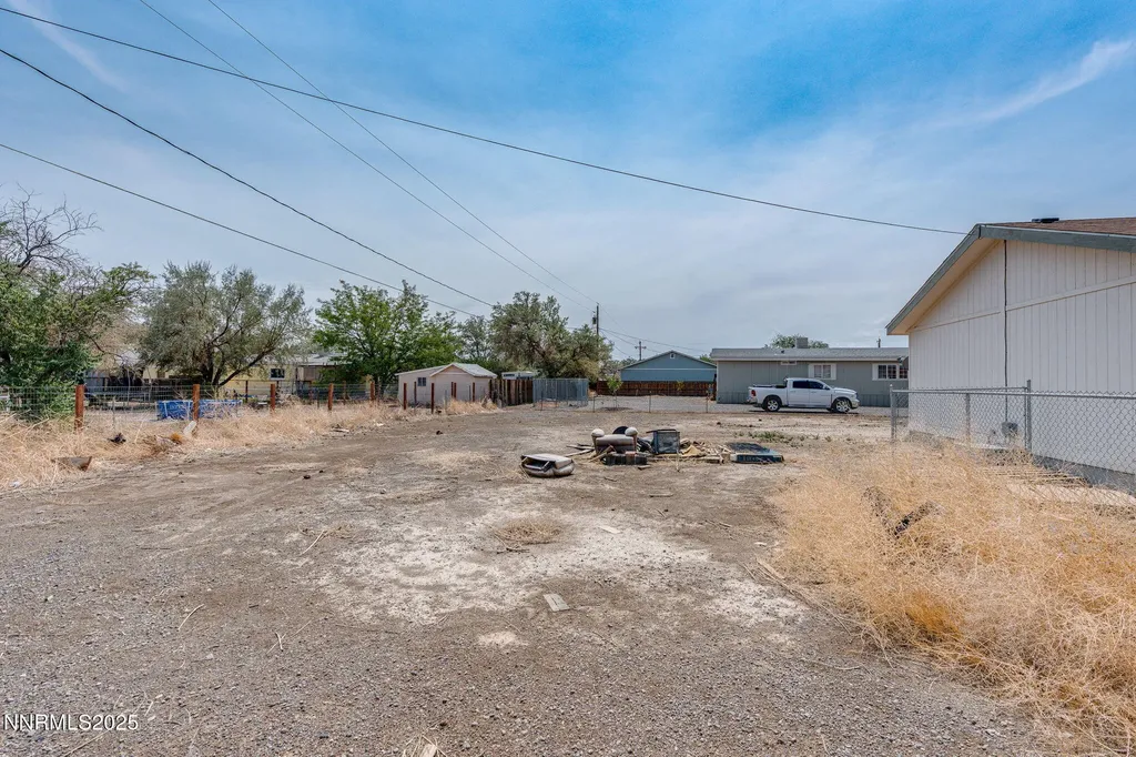 2820 Truckee Silver Springs NV 89429
