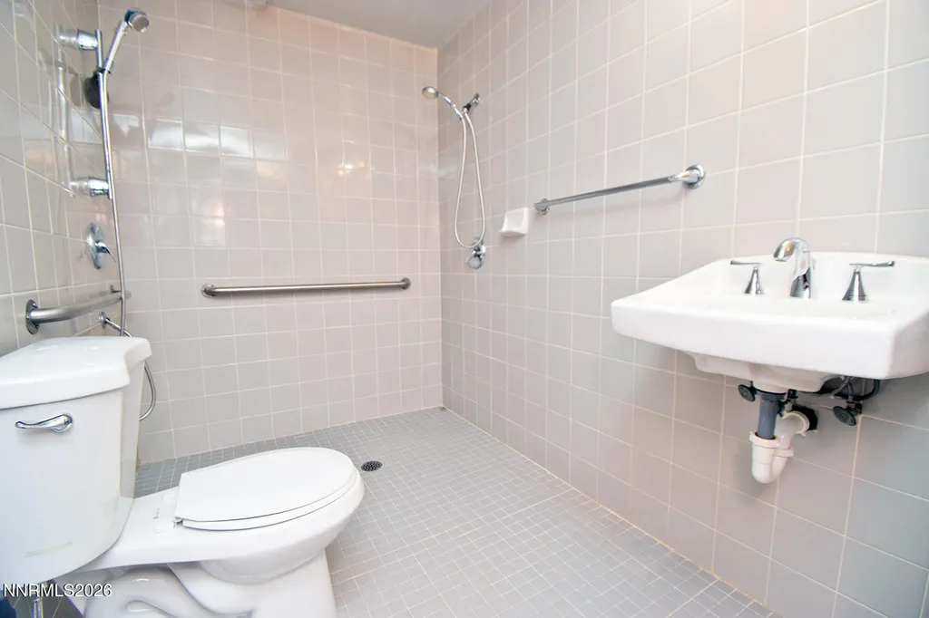 1496 Heather Sparks NV 89434