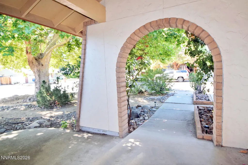 1496 Heather Sparks NV 89434